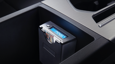 BUILT-IN TOLL READER